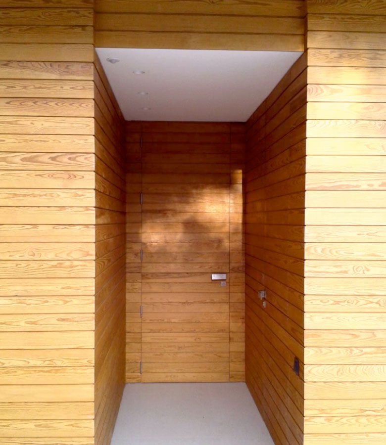 puerta de madera